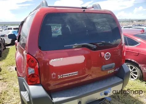 2015 Nissan Xterra X из США, поврежденный, VIN 5N1AN0NW8FN665190